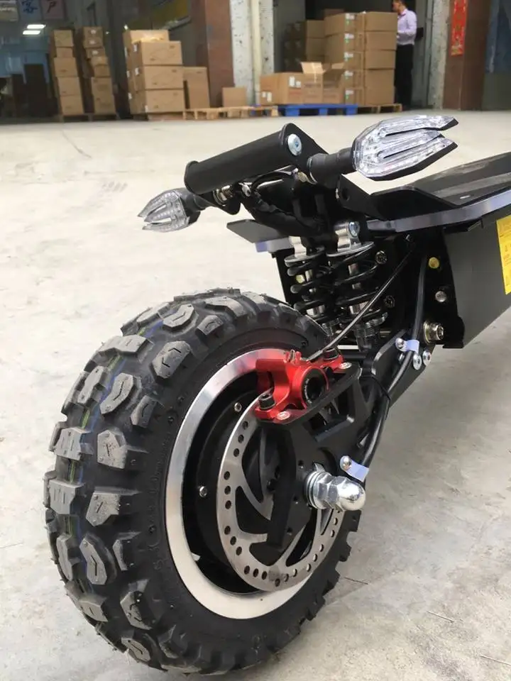 YUME hot sales 60v 20ah  lithium battery dual hub motor electric scooter for adults  with seat