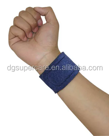 High Quality Magnetic Wrist Brace Heated Wrist Support Orthopedic Brace Advanced Wrist Belt