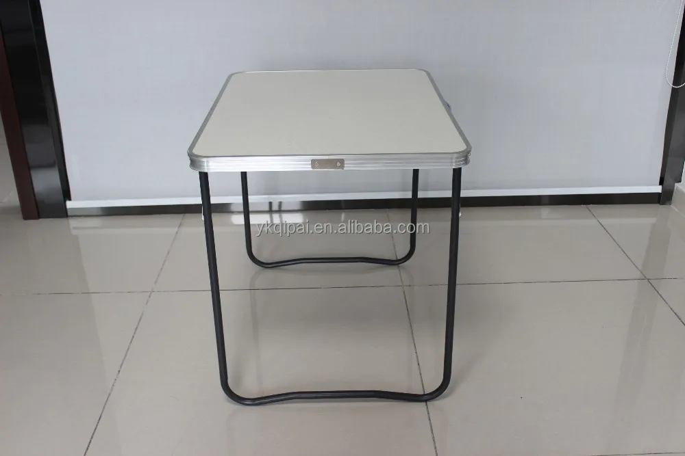 lightweight aluminum folding table for outdoor and garden