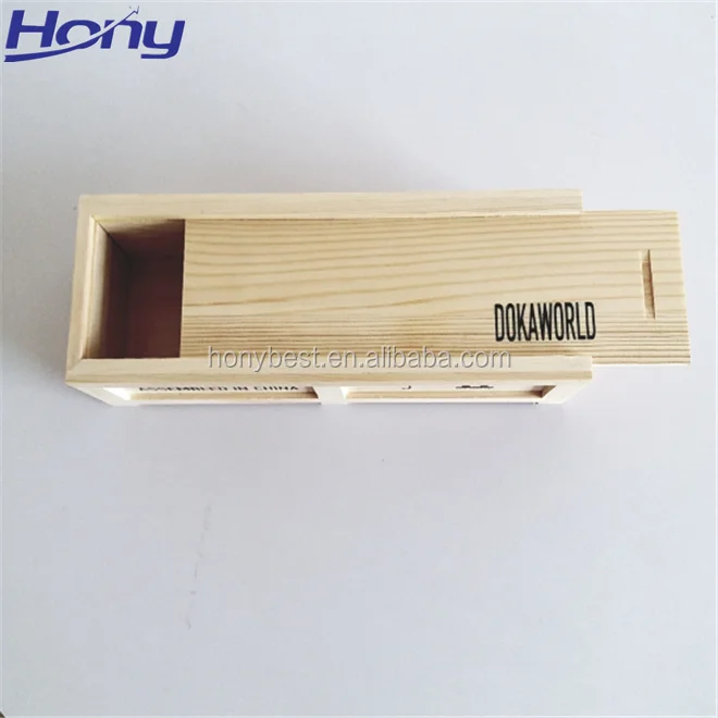 Шлифовальный ящик для бутылок из соснового дерева с черным напечатанным логотипом