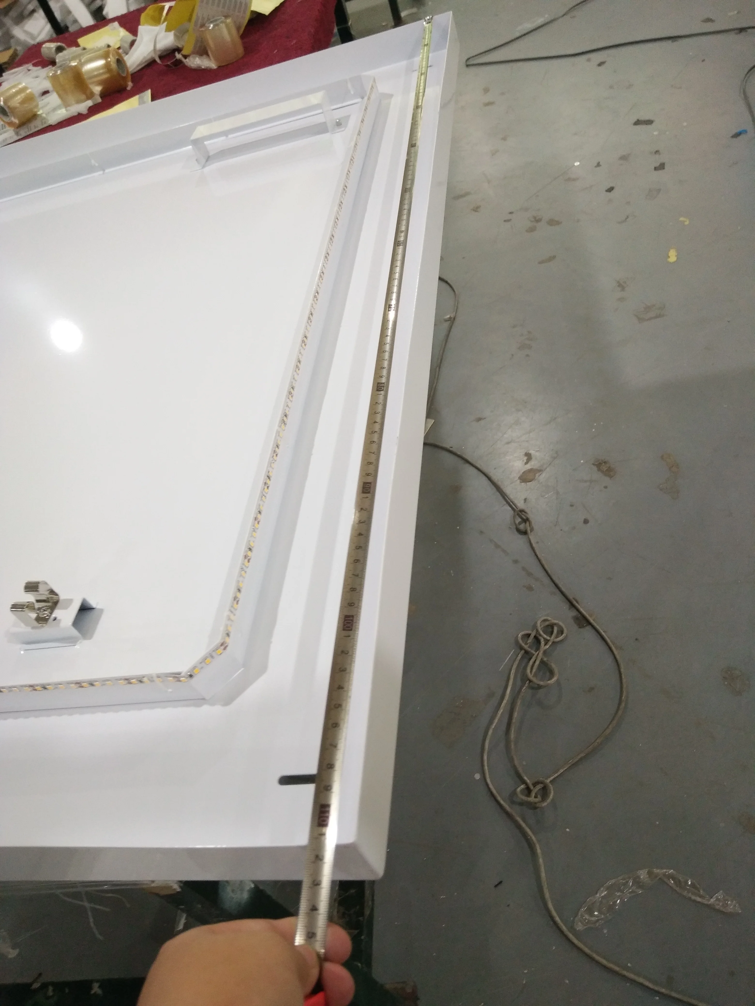 High Quality Home Decoration Hotel Luxury Mirror with Night Light