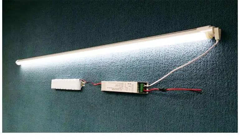 Chinese manufacturer emergency lighting t8 glass led tube