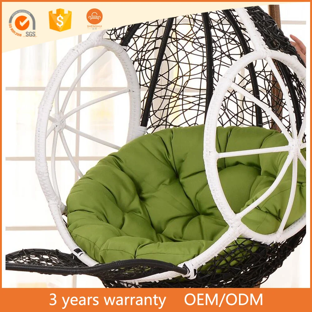 
Balcony Garden Handmade Egg Shaped Swing Rattan Chair / Reclining Outdoor Swing Chair 