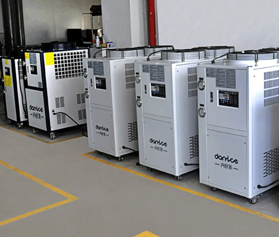 High efficiency CE Sanyo compressor 19KW portable water chiller for Injection Molding Machine