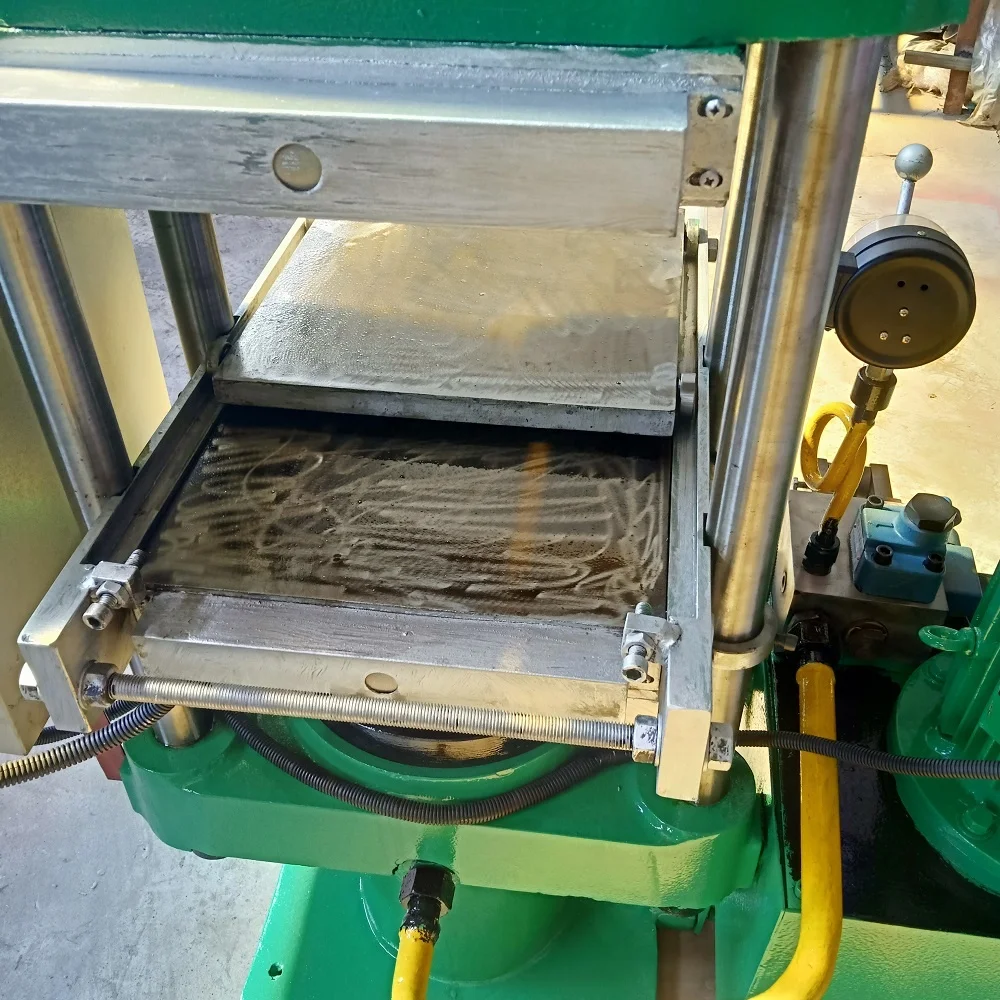 100 T Rubber products plate vulcanizing press from China factory
