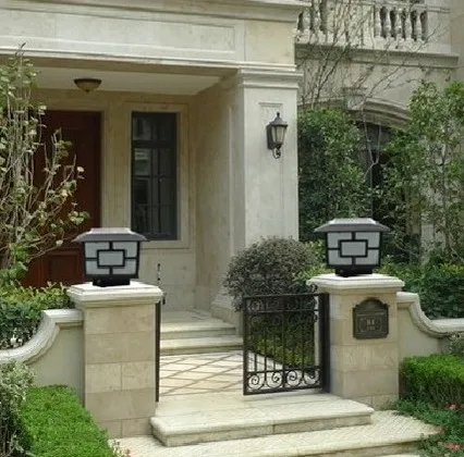 
New Multifunctional Garden Decoration Solar Post Light, Solar Fence Post Pillar Light with Glass Lampshade Series 