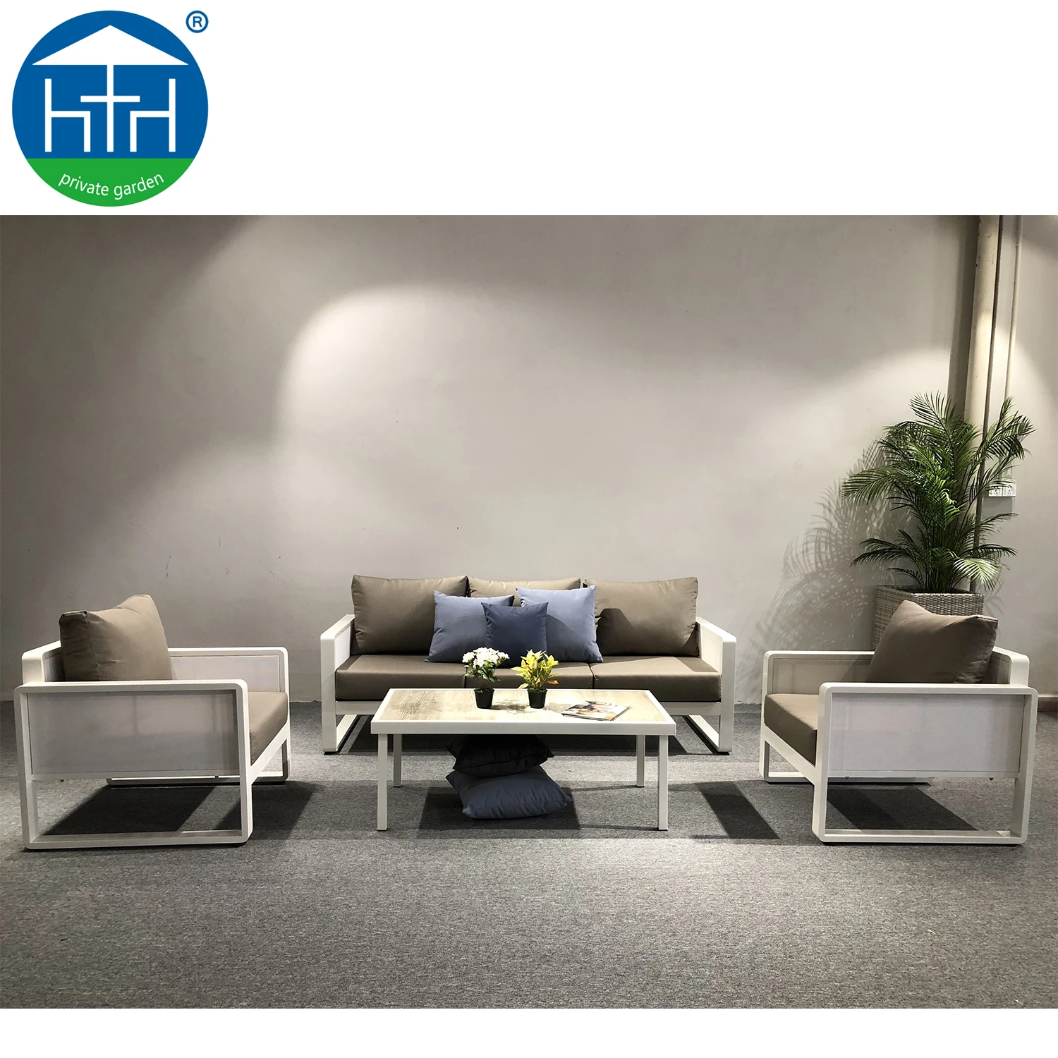 
Garden Furniture For Modern Powder Coating Aluminum Frame Outdoor Sofa Set 