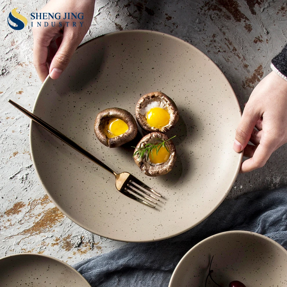 Shengjing Nordic Style Round Brown Ceramic Glaze Chinaware Porcelain Restaurant Tableware Dinner Plate For Restaurant and Party