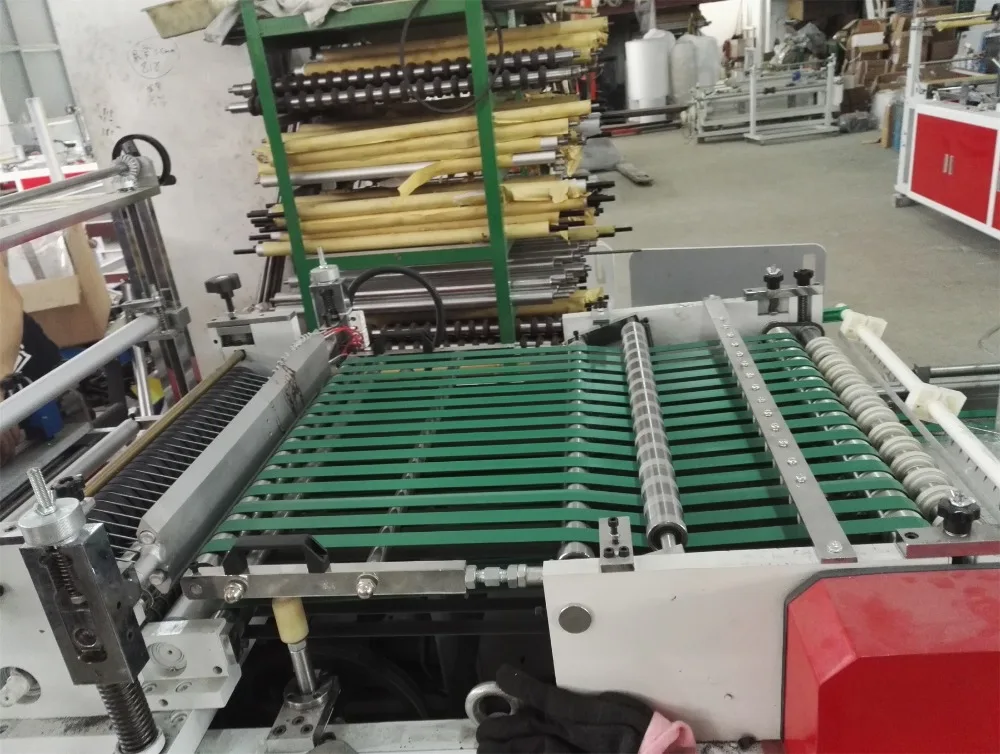 hot cutting side sealing machines plastic bags t-shirt bag making machine slitting machine