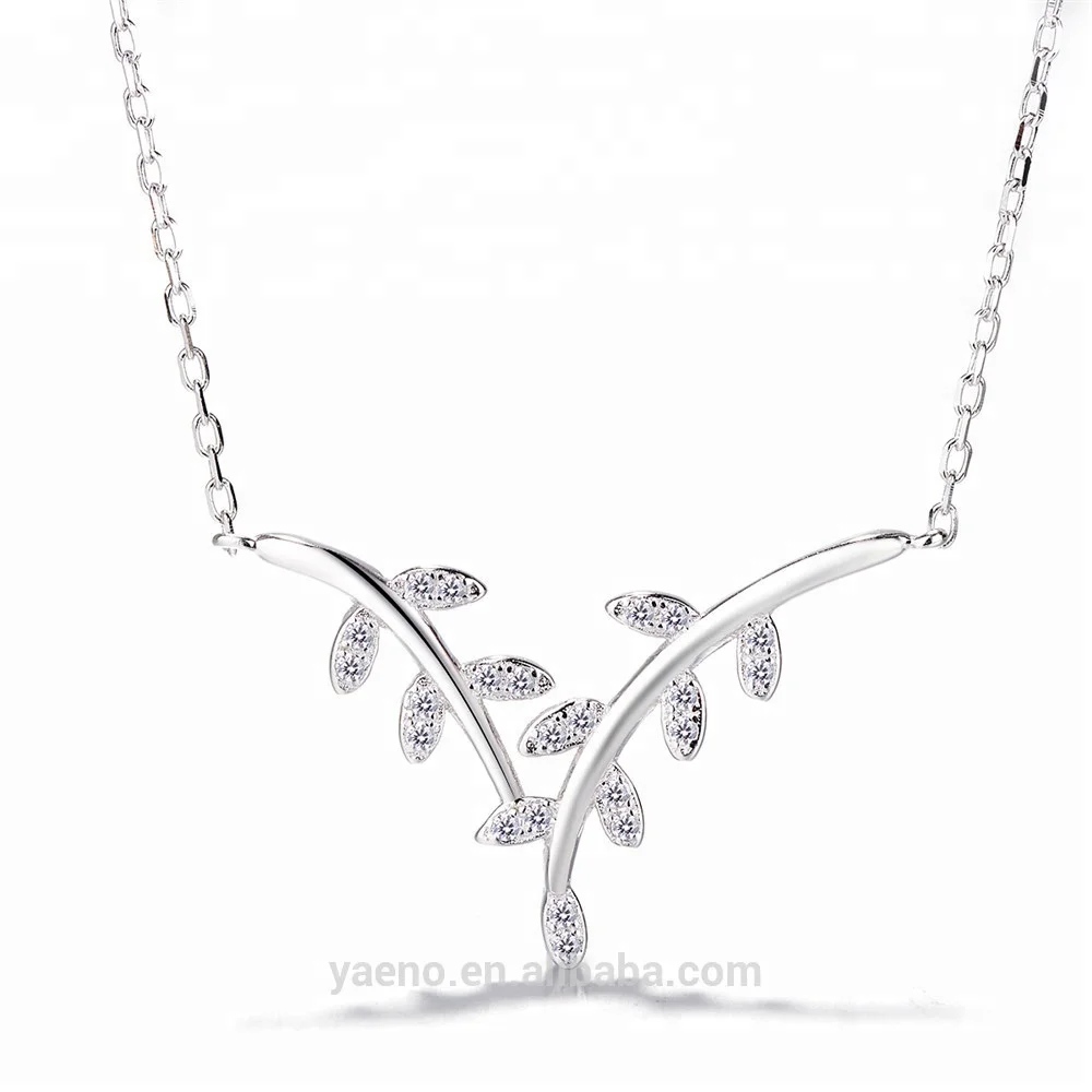 Ожерелье из серебра 925 пробы с фианитами