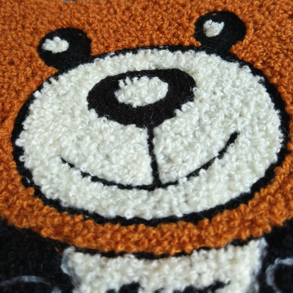 Wholesale chenille patch towel embroidered patches bear design