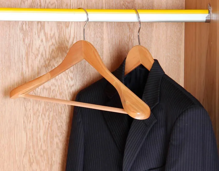 Betterall factory wholesale wooden hanger luxury durable garment elegant hanger eco friendly fashion hangers