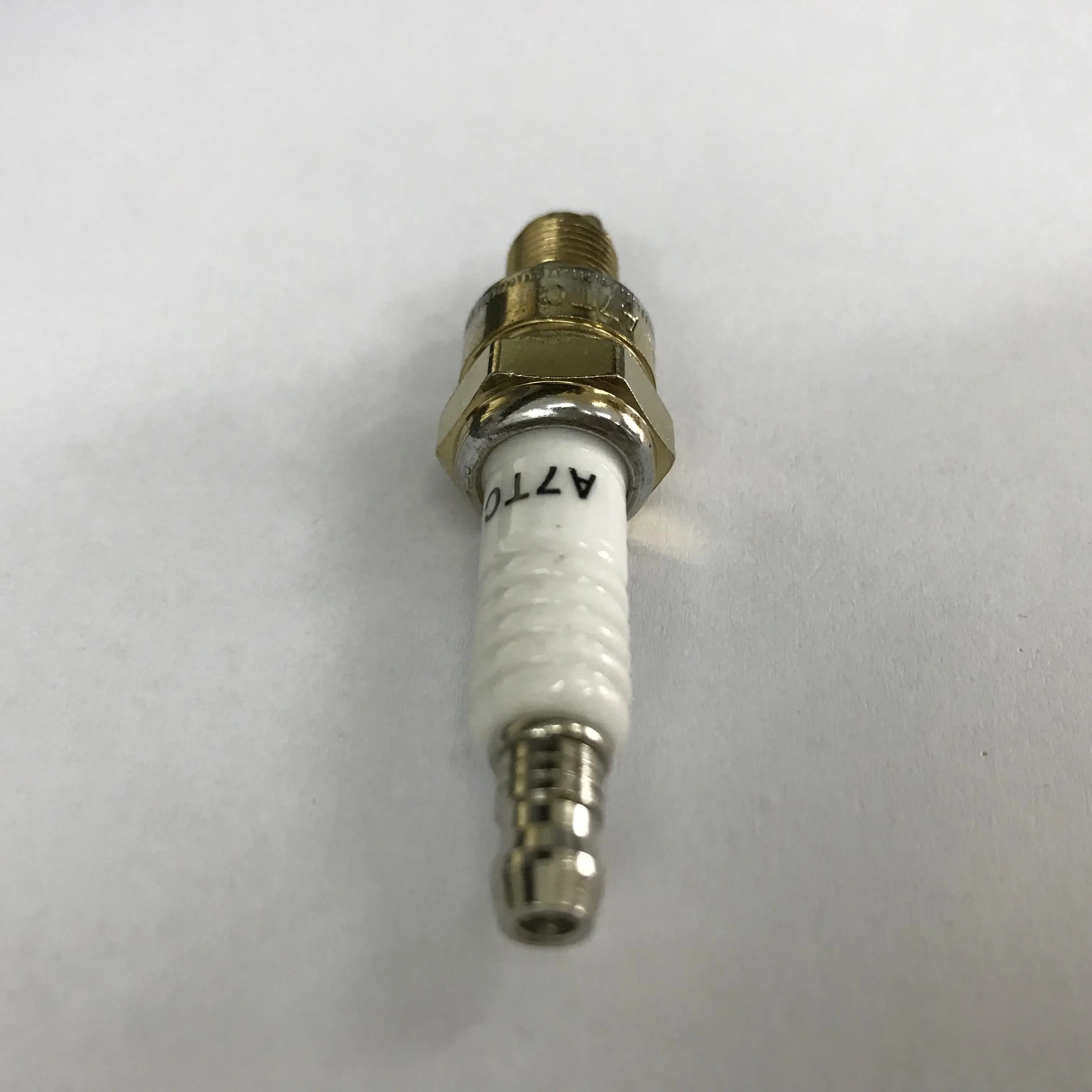 Popular selling motorcycle A7TC  F7TC spark plug