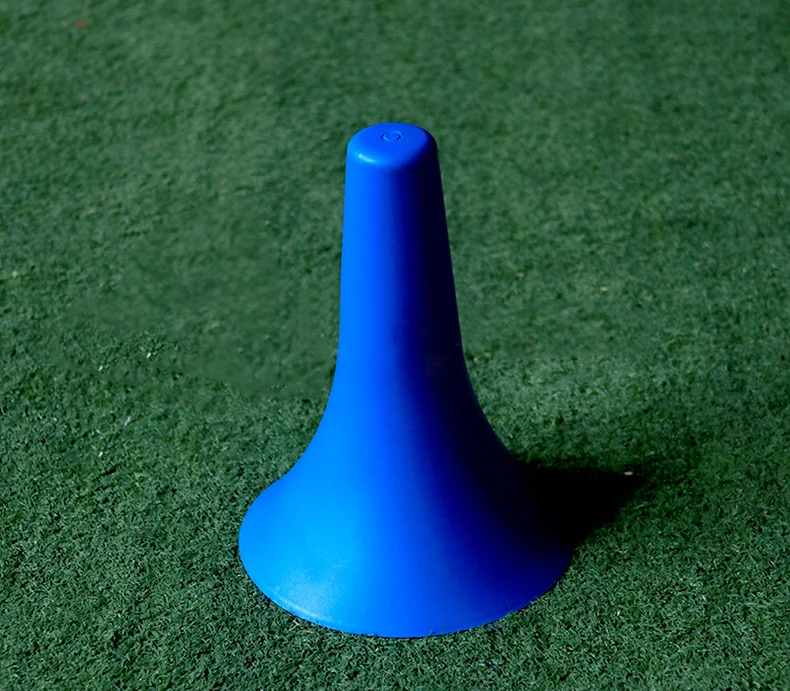 New Product Outdoor Sports Equipment Horn Shape Soccer Football Agility Training Cones