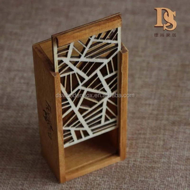 Europe Style Laser-Cut Wooden Ring Box with Hollow Flower Decoration Lid New Design Bamboo Material Wooden Bead Chain Box