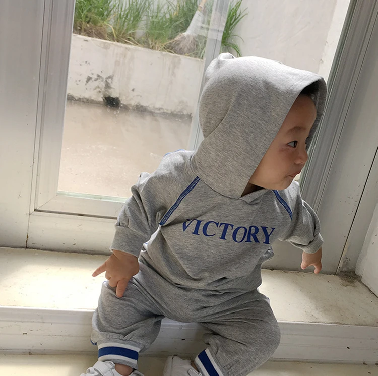 
Q2-baby Bulk Buying Infant Boutique Clothing Set Custom Made Baby Tracksuits 