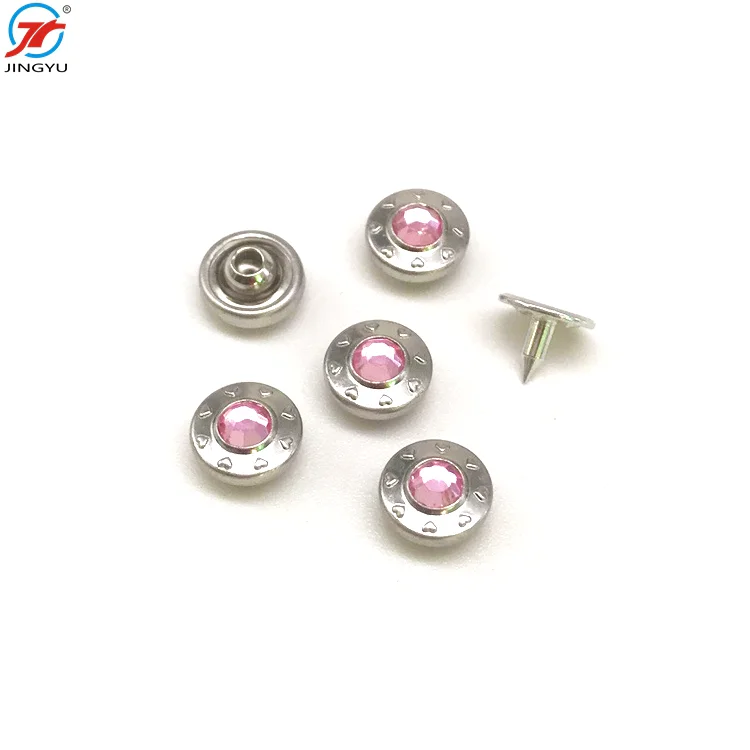 Изготовленные на заказ прочные аксессуары для одежды, заклепки и шпильки