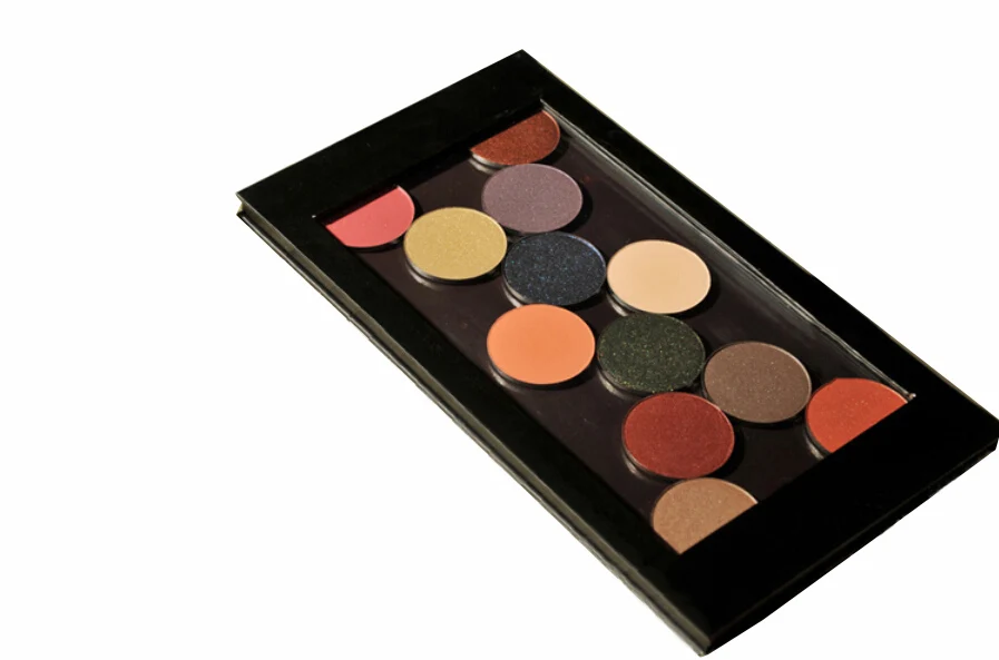 Factory price empty magnetic palette make up eye shadow palette makeup palette