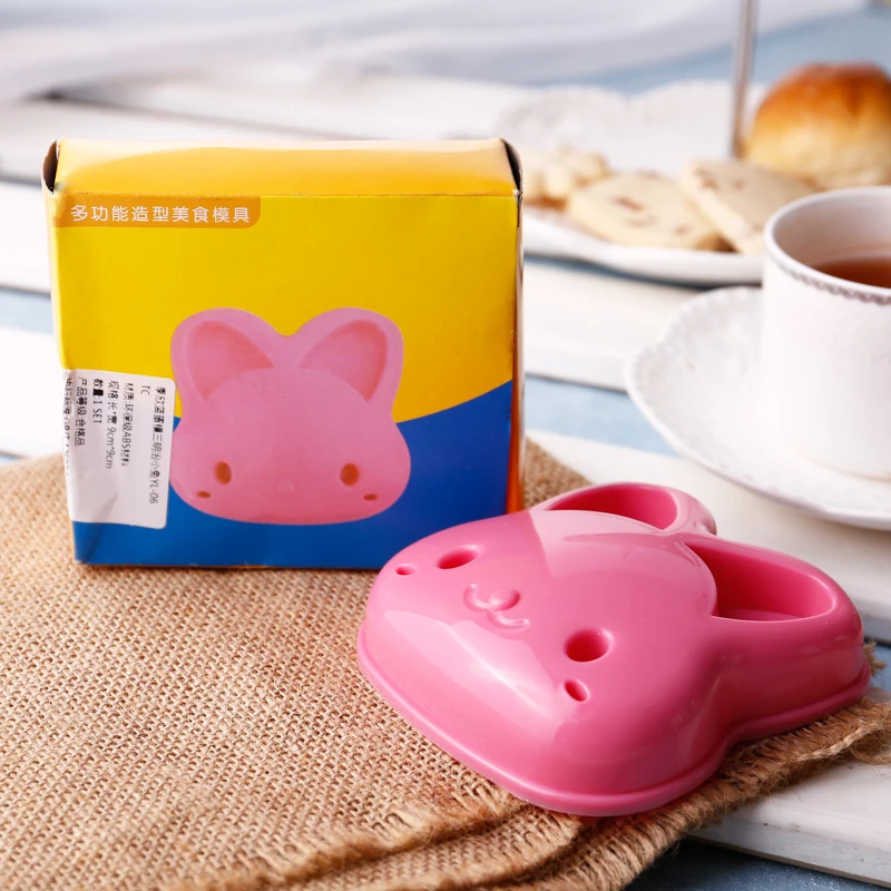 Plastic Rabbit Sandwich Crust Cutter DIY Bread Mold