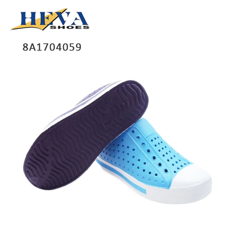 Водонепроницаемая обувь без шнурков для мальчиков устойчивые к запаху из ЭВА с перфорацией контрастным