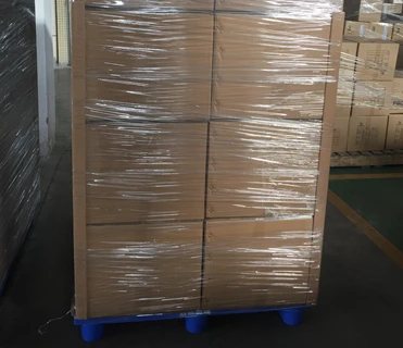 Low price wholesale custom 0.5 liter metal tin bottle with small crew cup for brake fluid