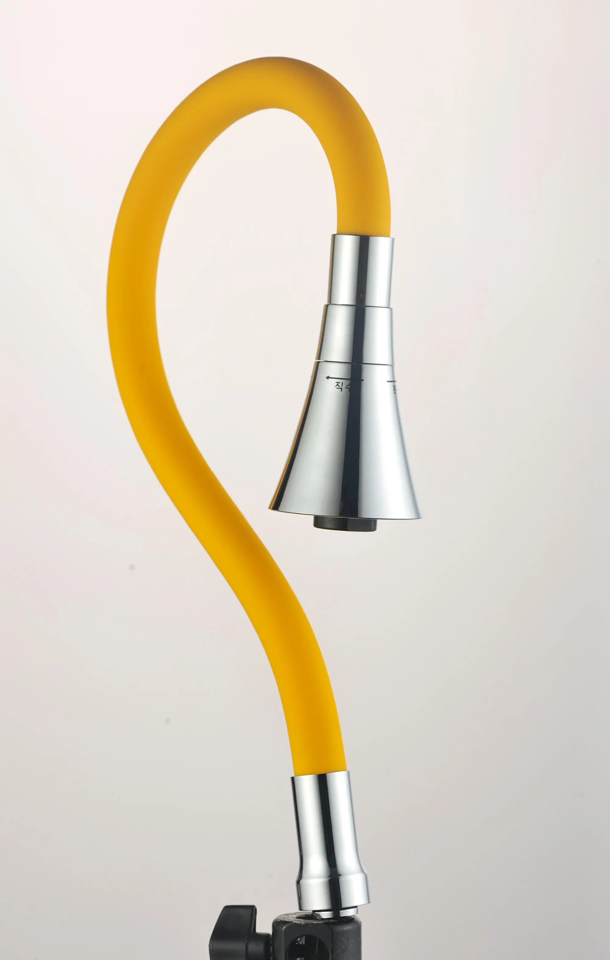 Color customization 360 degree rotatable pvc flexible water drain hose pipe  for kitchen faucet