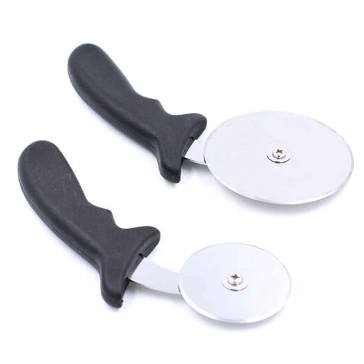China Manufacturer  Stainless Steel Round Pizza Cutter Knife
