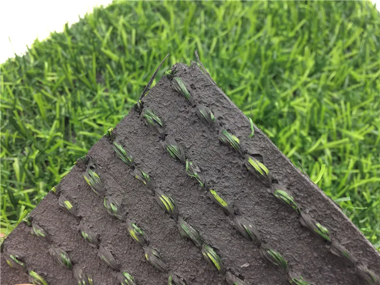 Cheap prices roll plastic lawn landscaping synthetic artificial turf carpet grass for garden