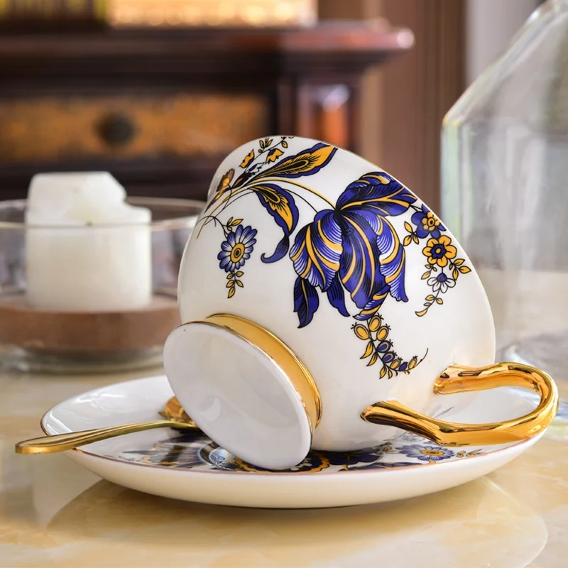 Elegant british floral ceramic tea cup and saucer for latte bone china coffee cups with dish
