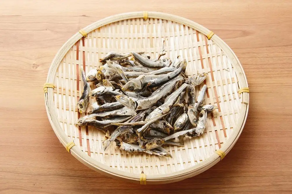 ISO Seafood dried anchovy Fish Meal For Sale High protein high nutrition may be used for human and pet food