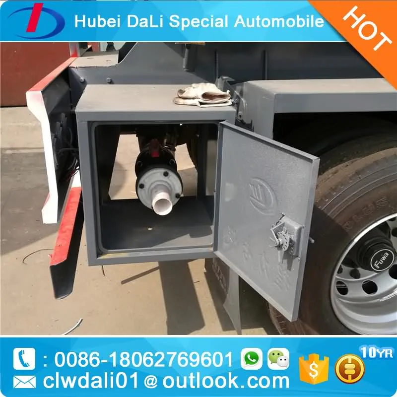 8MT tank truck for caustic soda sodium hypochlorite ammonia water