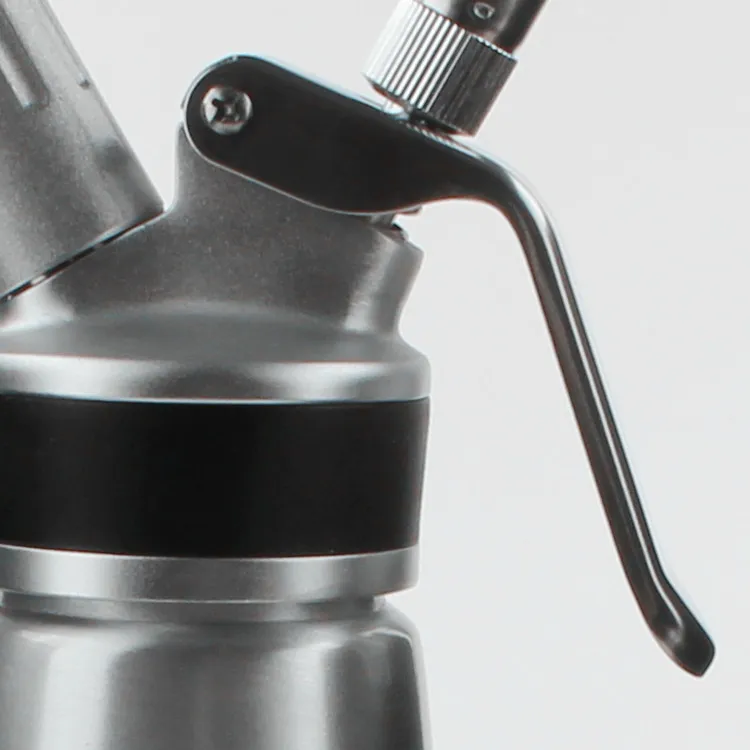 
New design 500ml cream whipper bottle 