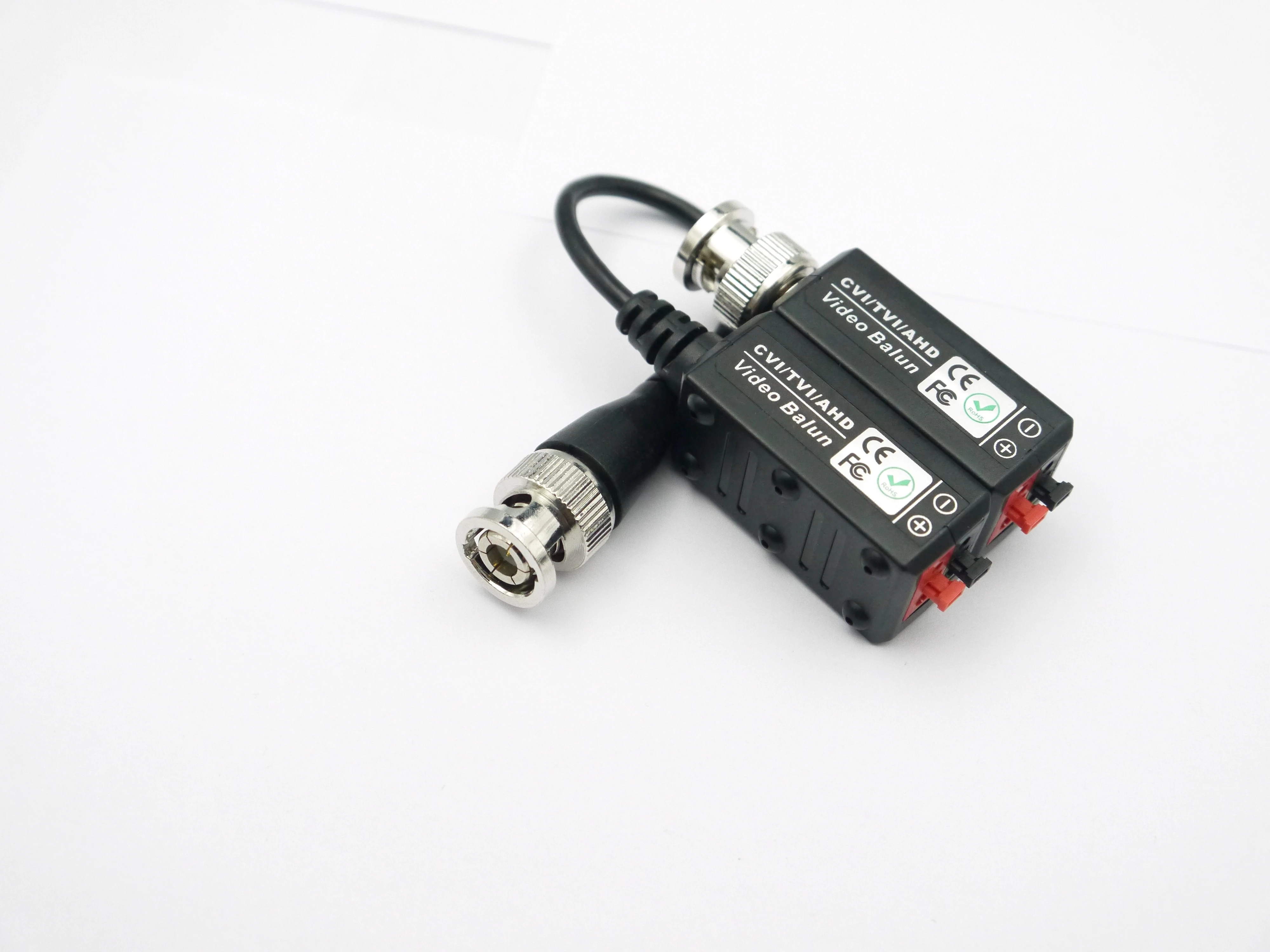 
CCTV accessories upt video balun , 75 ohm to 120 ohm balun converter 