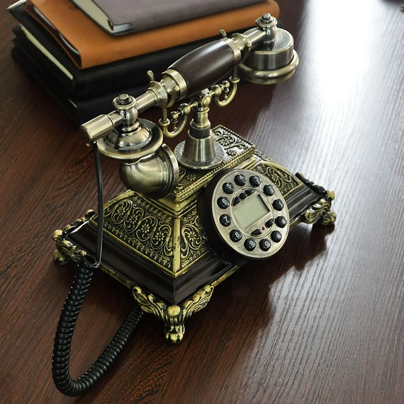 High-end customization of creative  antique old telephone corded telephone American retro home landline  phone