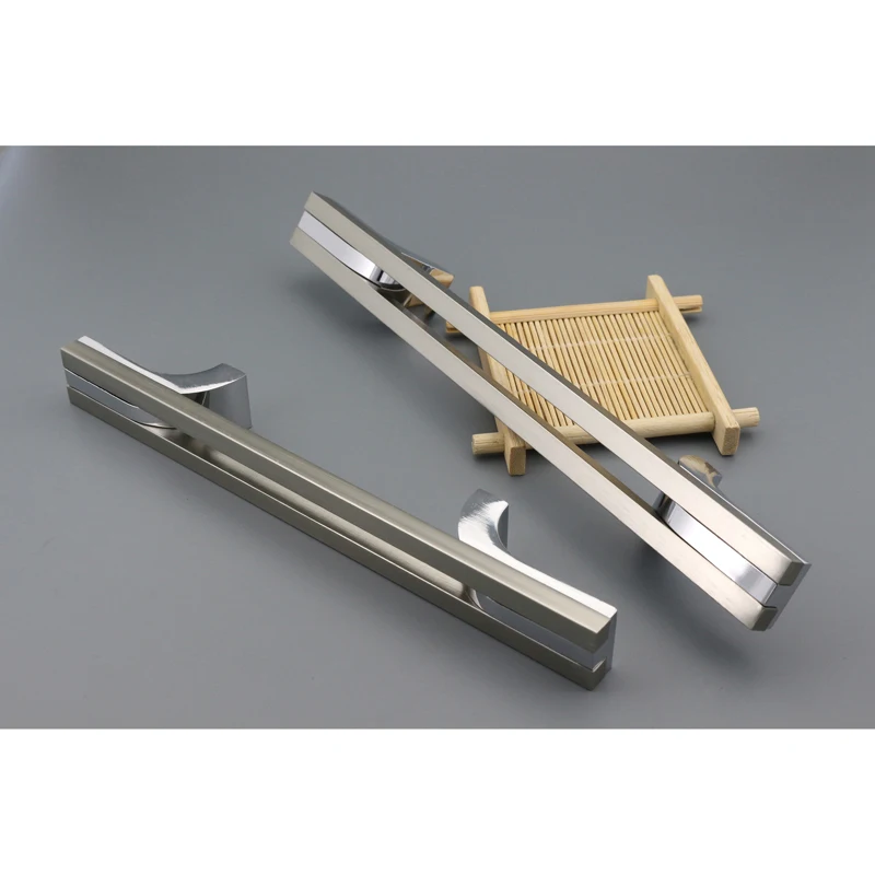 Classic Furniture Accessory Hardware Two Aluminum Profile With Zinc Alloy Zamak Leg Kitchen Cabinet Handle Color Customized