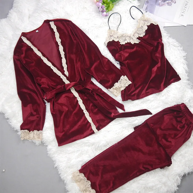 
Wholesale Custom Velvet Solid Color 3Pcs Pajamas Women Pajamas 