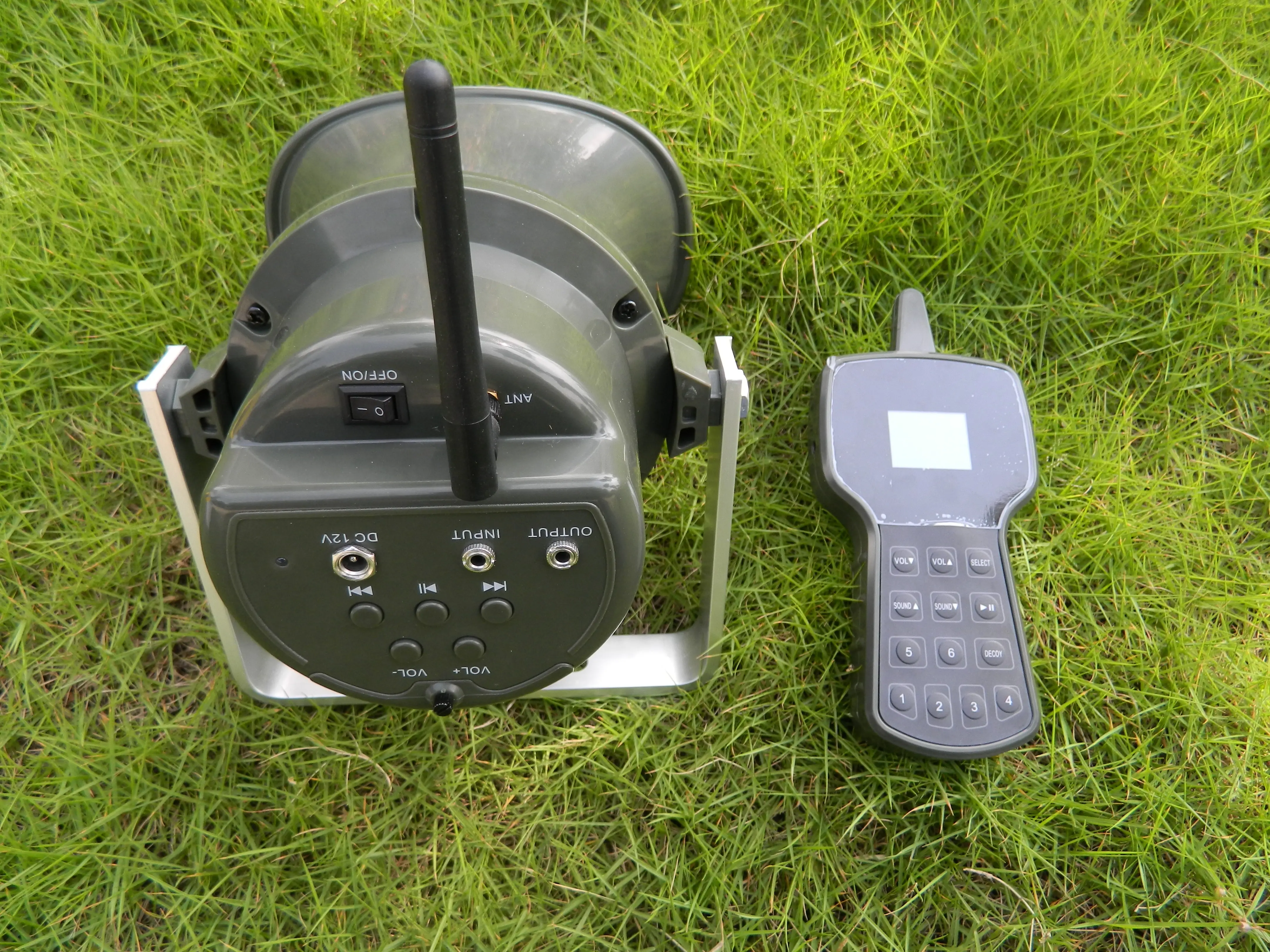 Прямая продажа с Фабрики Электронные звонки Хищник звонки игры звонящего с синхронным пультом дистанционного управления и 50 Вт динамик CP-590 Охота mp3