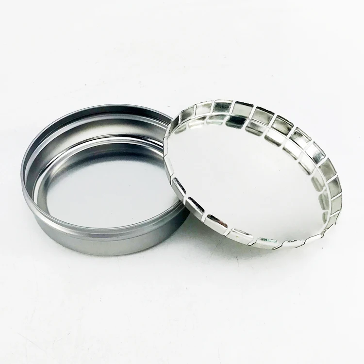 small round silver color click clack tin can for lip blam / candle / mint / candy packaging