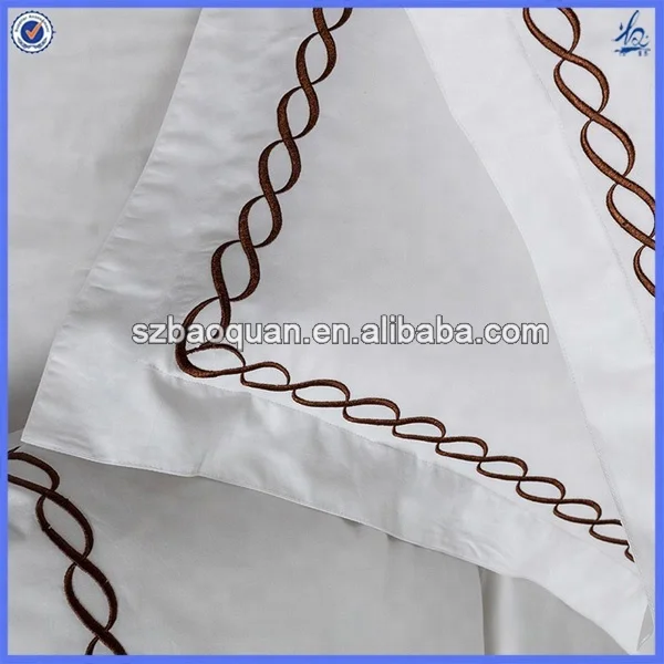 Professional custom 5-star hotel bed linen with pillows, bed linen set for hotels