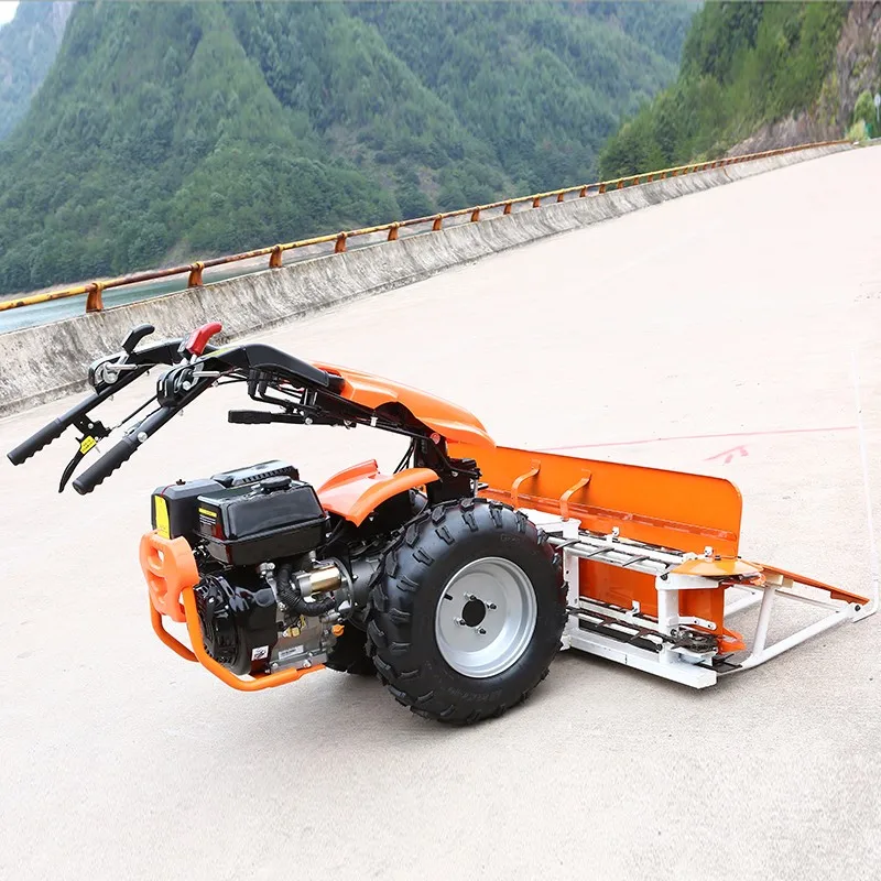 Mini Reaper Combine Harvester For Rice / Paddy