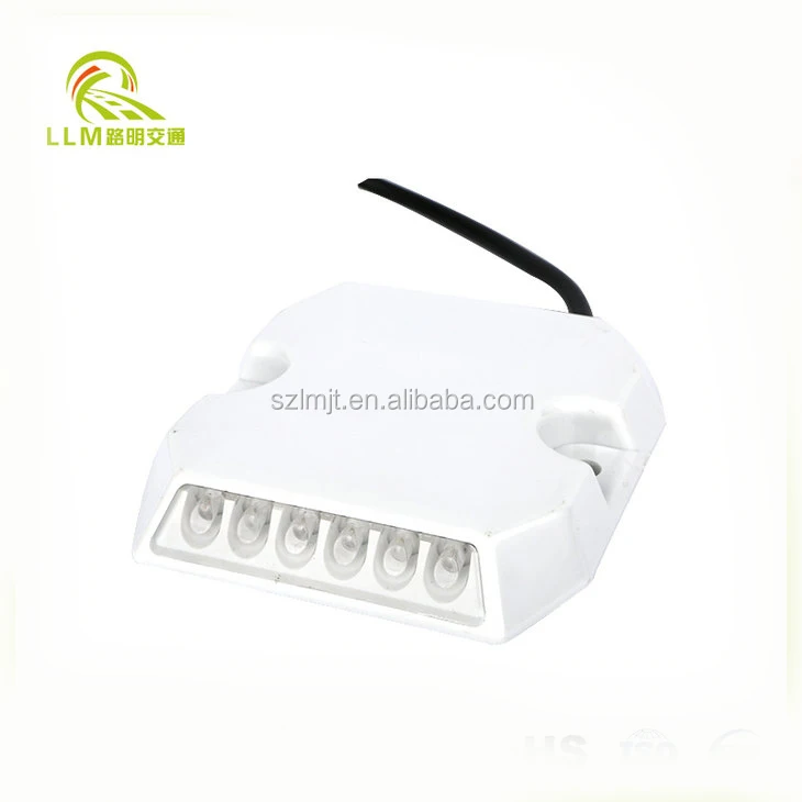 Конкурентные цены и высокое качество Проводной СВЕТОДИОДНЫЕ дорожные стад для туннеля