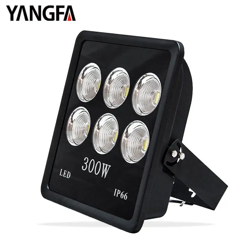 Наружный светодиодный прожектор ip66 smd 240w с алюминиевым корпусом