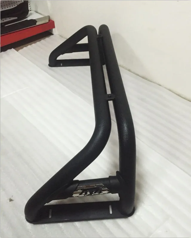 3 inches 4x4  roll bar pick up for 15 Toyota Hellax REVO
