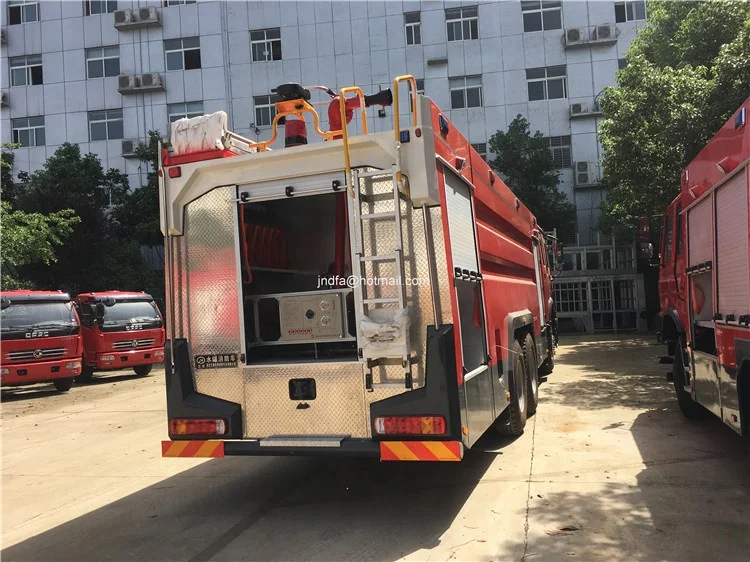 Instructions of HOWO 340hp back two-bridge 8 tons water foam firefighter truck