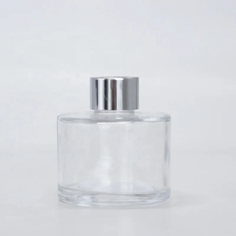custom 50ml 150ml 200ml crystal  Round Glass Cosmetic Jars diffuser glass bottle with metal Screw cap