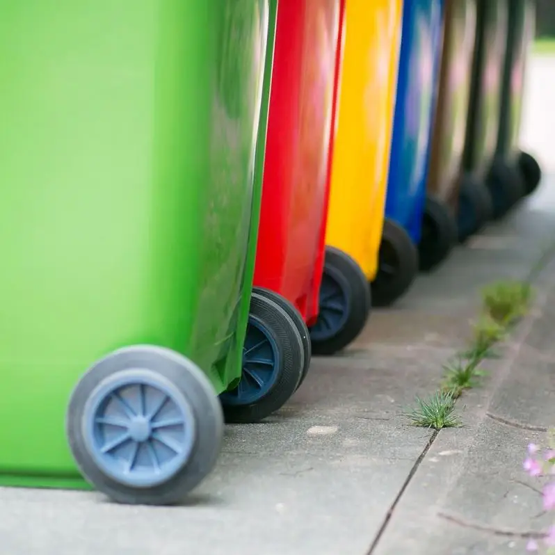 XDPC Cheap chinese wholesale products economical 240 liter plastic pedal dustbin