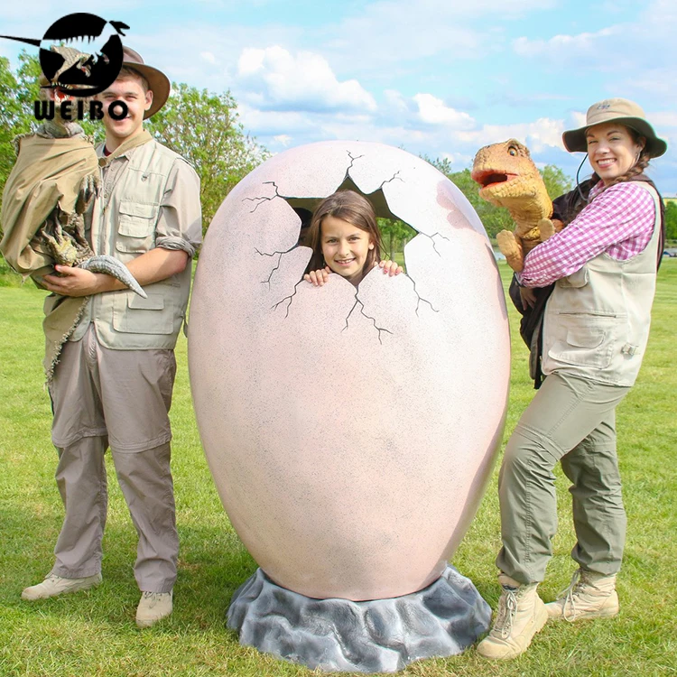 Fiberglass dinosaur simulation dinosaur egg