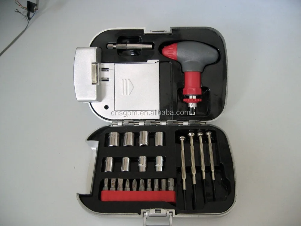 24pcs tool set with flashlight