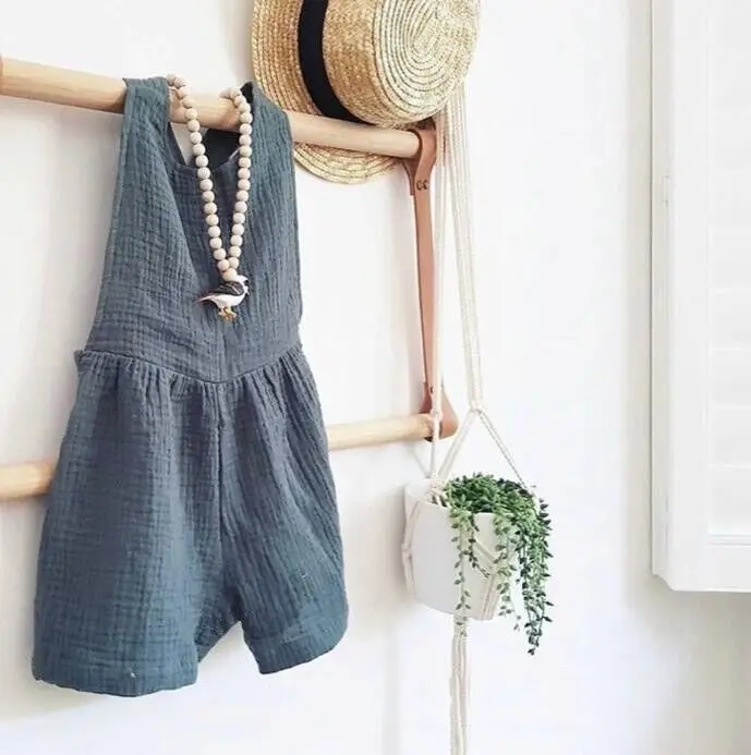 
Wholesale baby linen clothing British style loose straps shorts baby overalls 