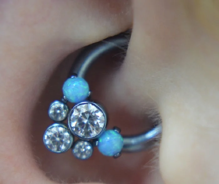 
Stainless steel 16G Opal Stone Nose Hoop Ring Cluster Captive Bead Ring BCR CBR Tragus Helix Conch Piercing Body Jewelry 